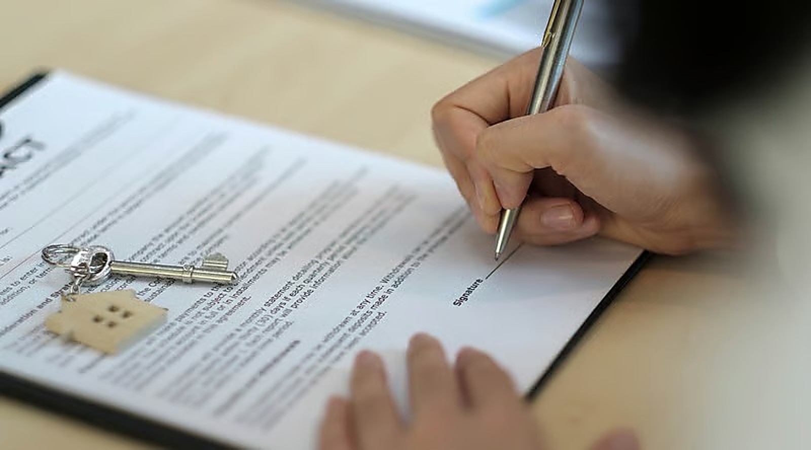Your first 30 days in Malta: lease registration, Identità portal application, biometrics, TIN, then bank account, SIM and tallinja card for Bangladeshi students