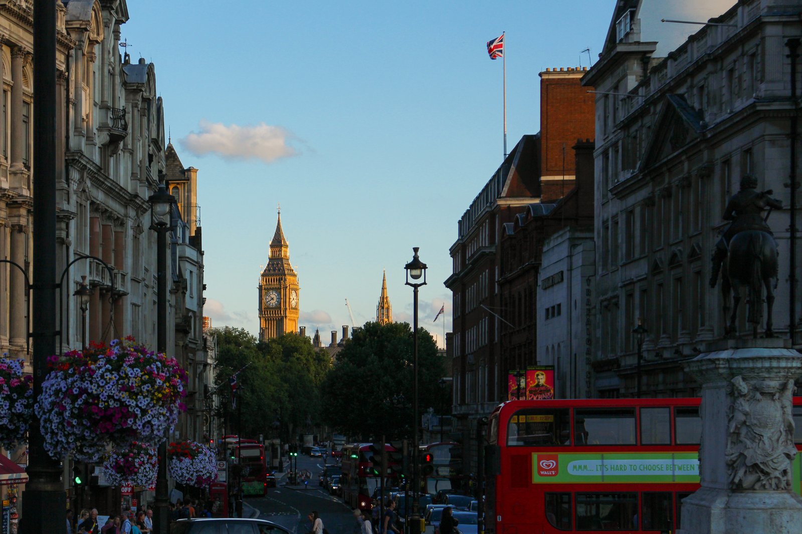 Big Ben and a London street — UK Graduate Route 2027 for Bangladeshi students